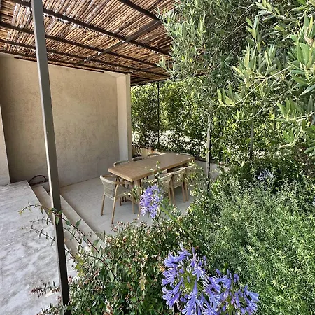Mediterranean 6bd 12p South Of *